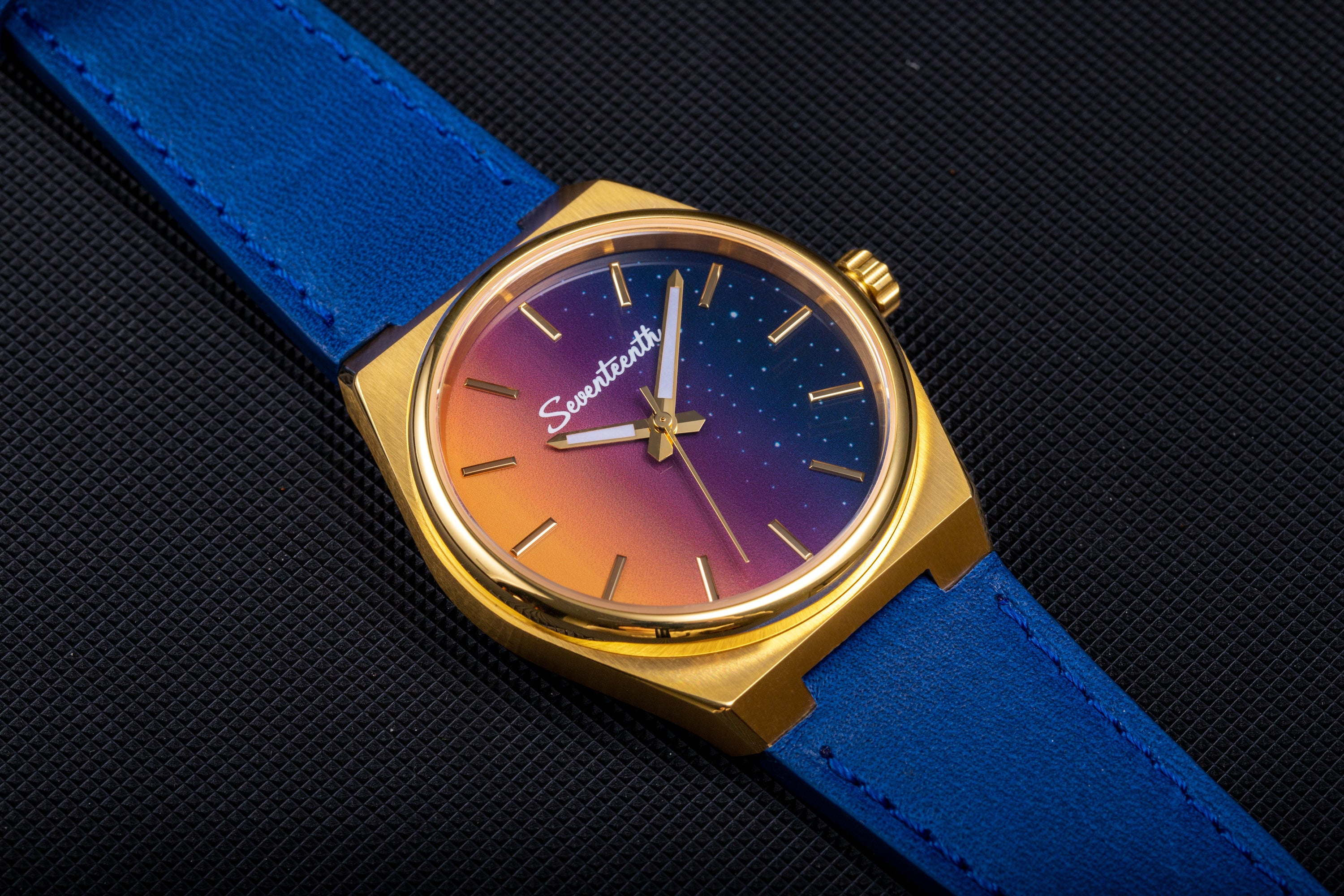 Gold Daybreak – Seventeenth Watches