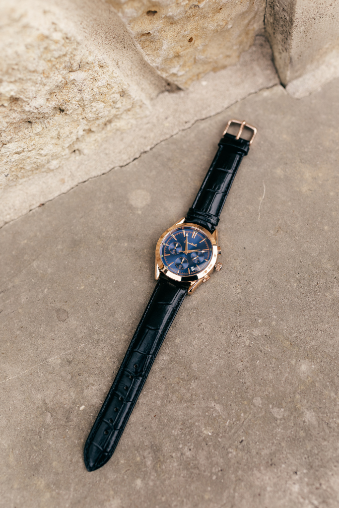 A. Leather Strap Blue S2